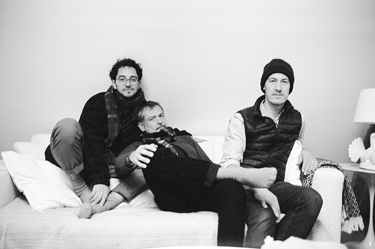 http://julienmagre.fr/files/gimgs/109_img-068-nb.jpg